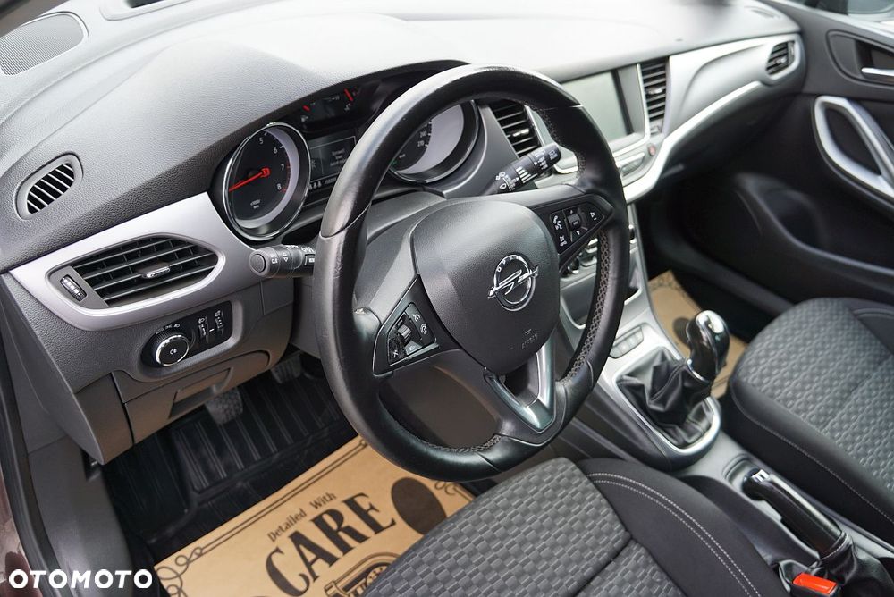 Opel Astra - 9