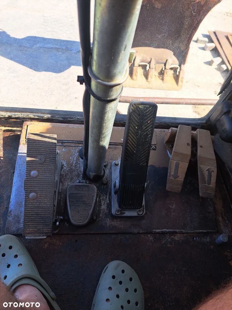 Caterpillar 212 BFT - 10