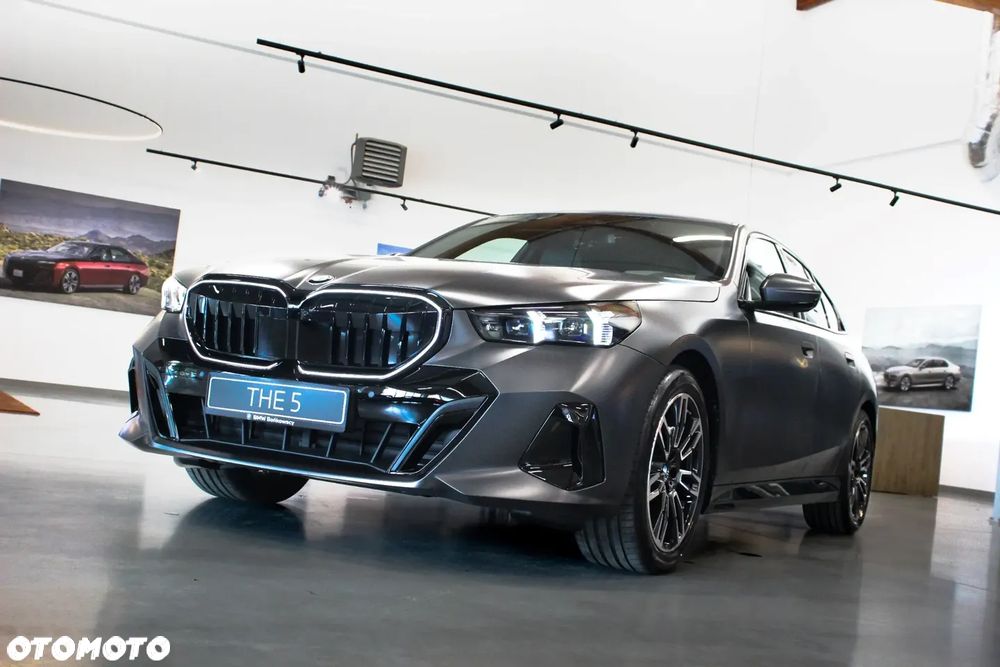 BMW Seria 5 520d xDrive mHEV - 2