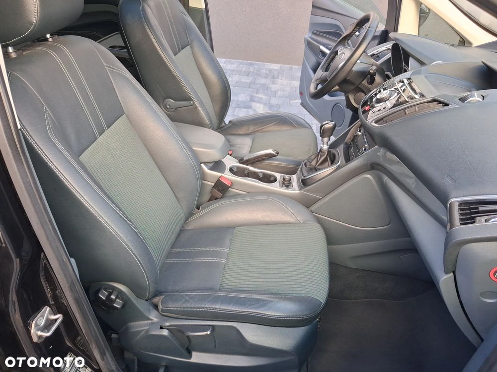 Ford C-MAX 2.0 TDCi Titanium - 11