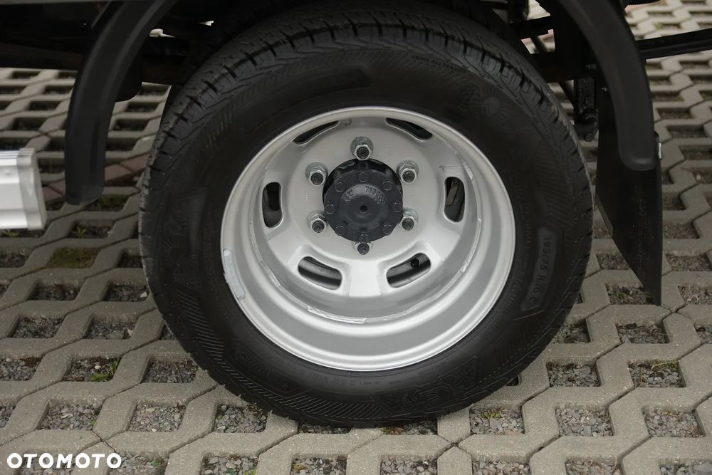 Iveco DAILY 50-180 * BURTO-PLANDEKA + WINDA DHOLLANDIA 1TONA* Salon PL PRZEBIEG 50TYS KM - 30