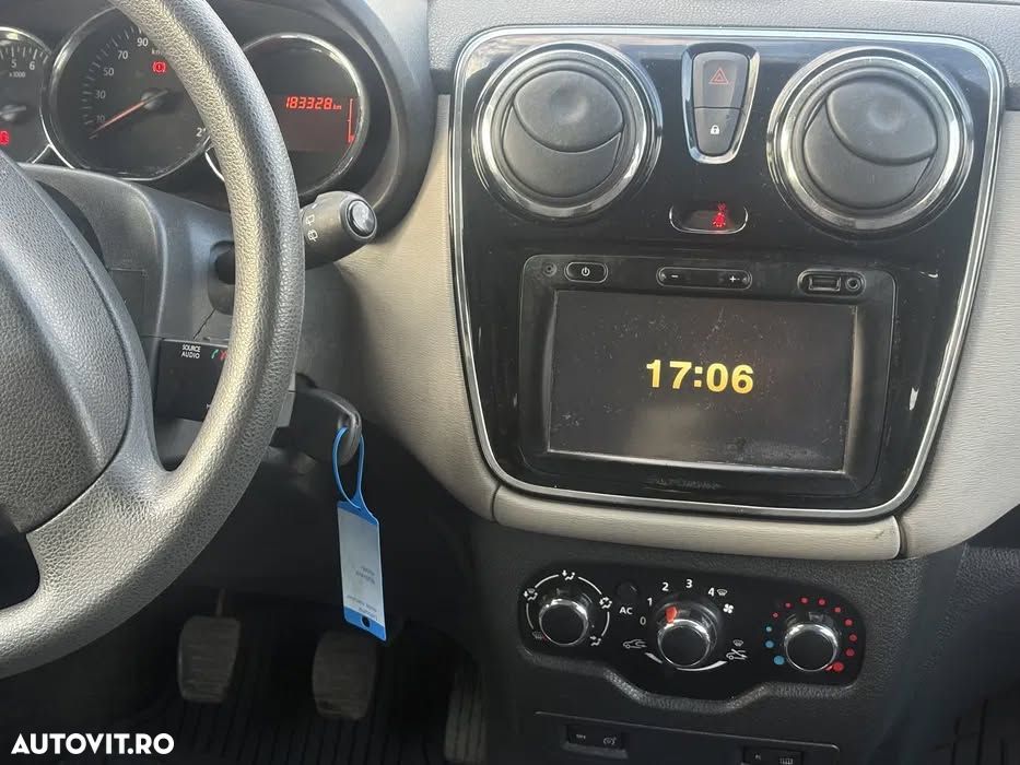 Dacia Lodgy 1.6 MPI 85 Laureate - 5