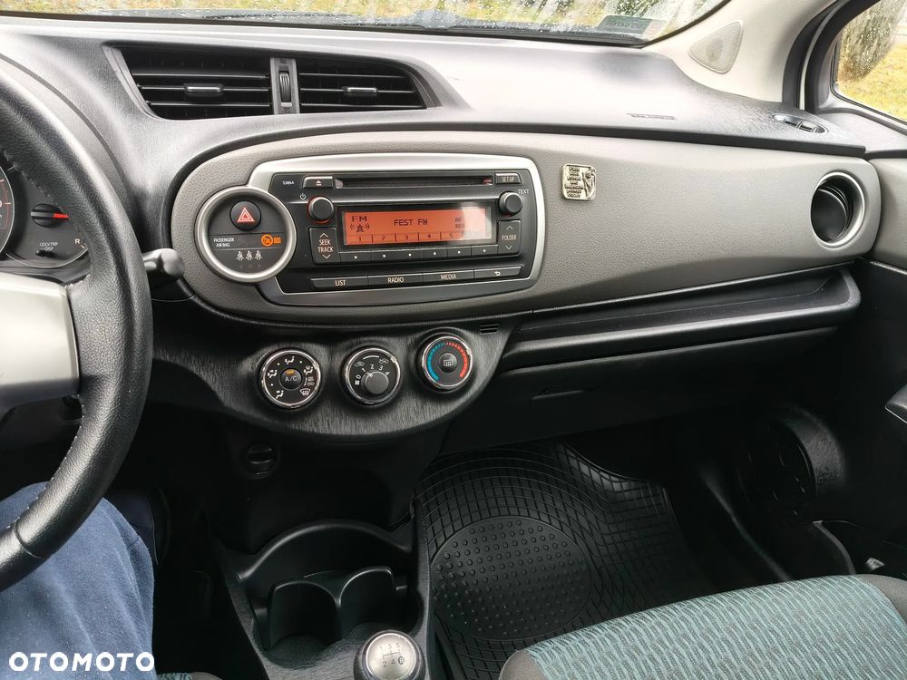Toyota Yaris 1.0 Active - 6