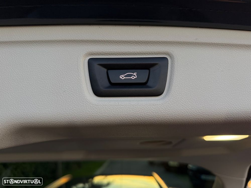 BMW 330 e Corporate Edition Auto - 17