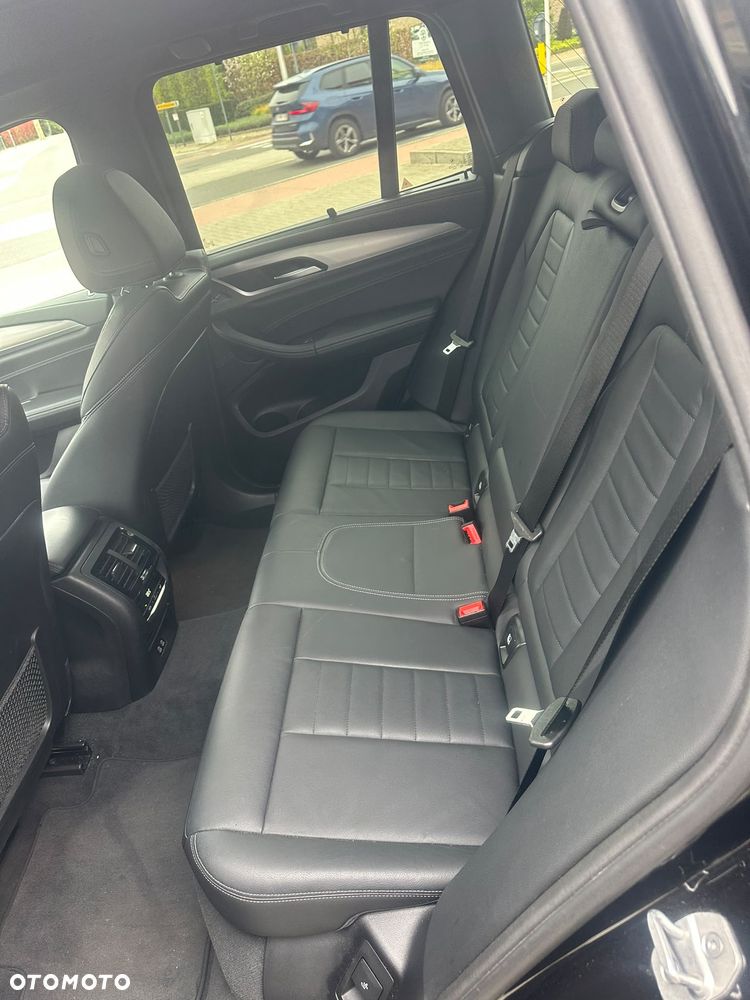 BMW X3 - 18