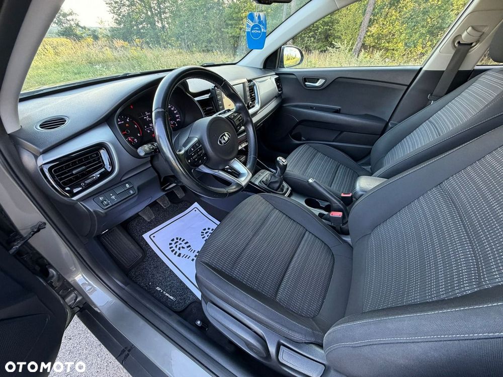 Kia Stonic - 16