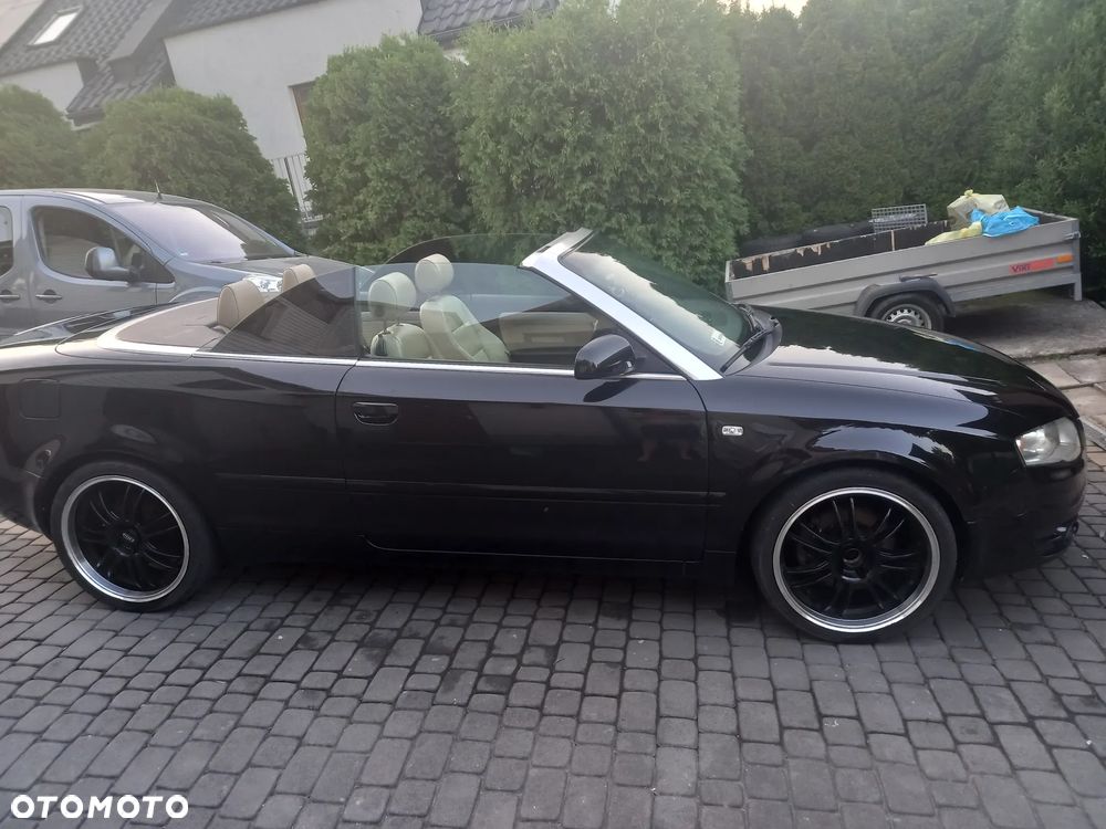 Audi A4 Cabrio - 12