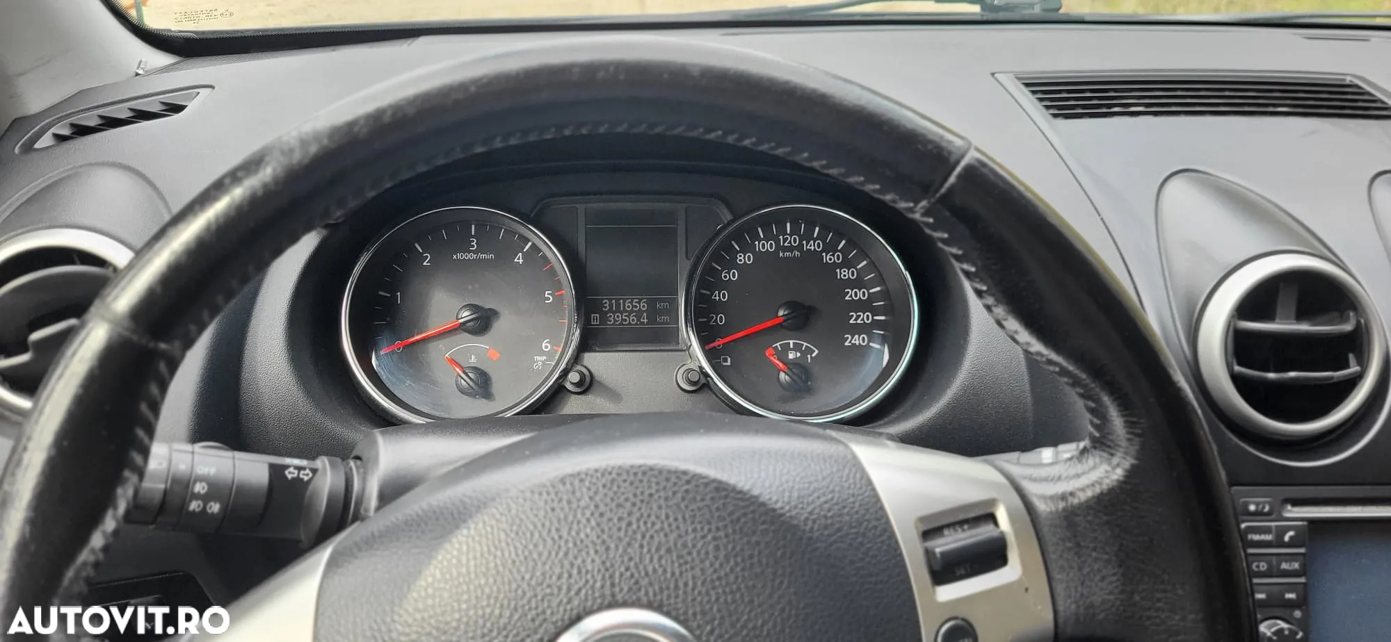 Nissan Qashqai 2.0 DCI DPF Tekna - 10