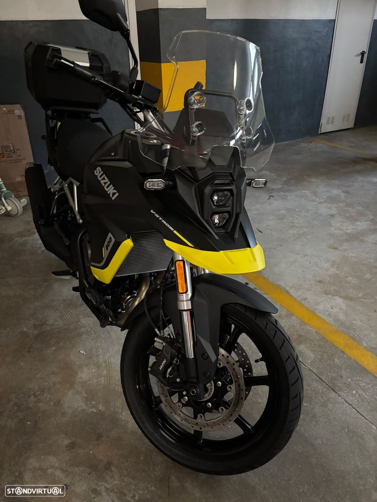 Suzuki v-strom 800 - 8
