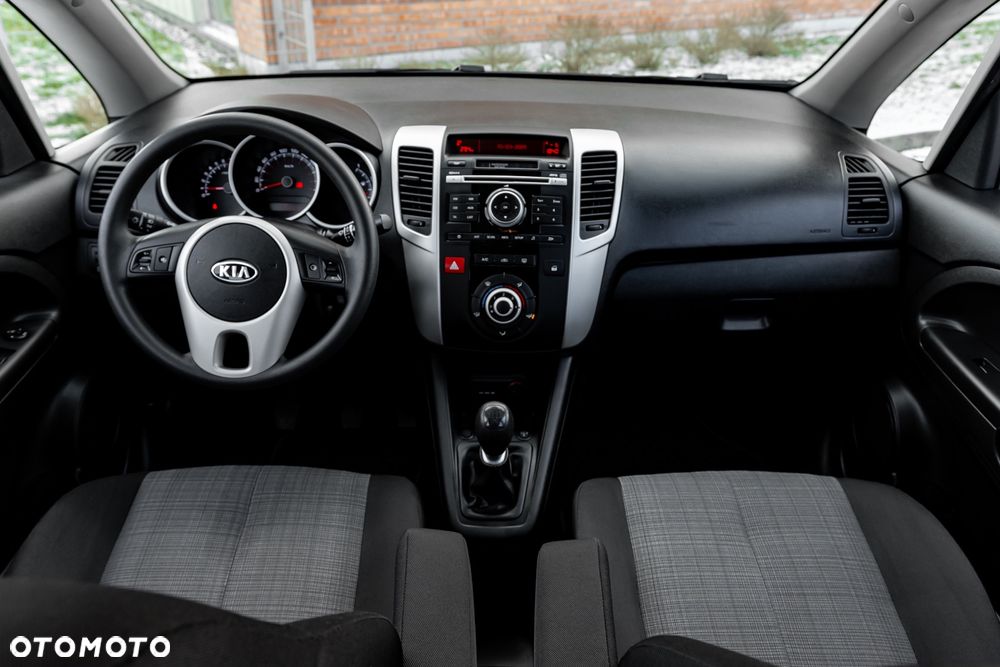 Kia Venga 1.4 CVVT Titanium Collection - 31