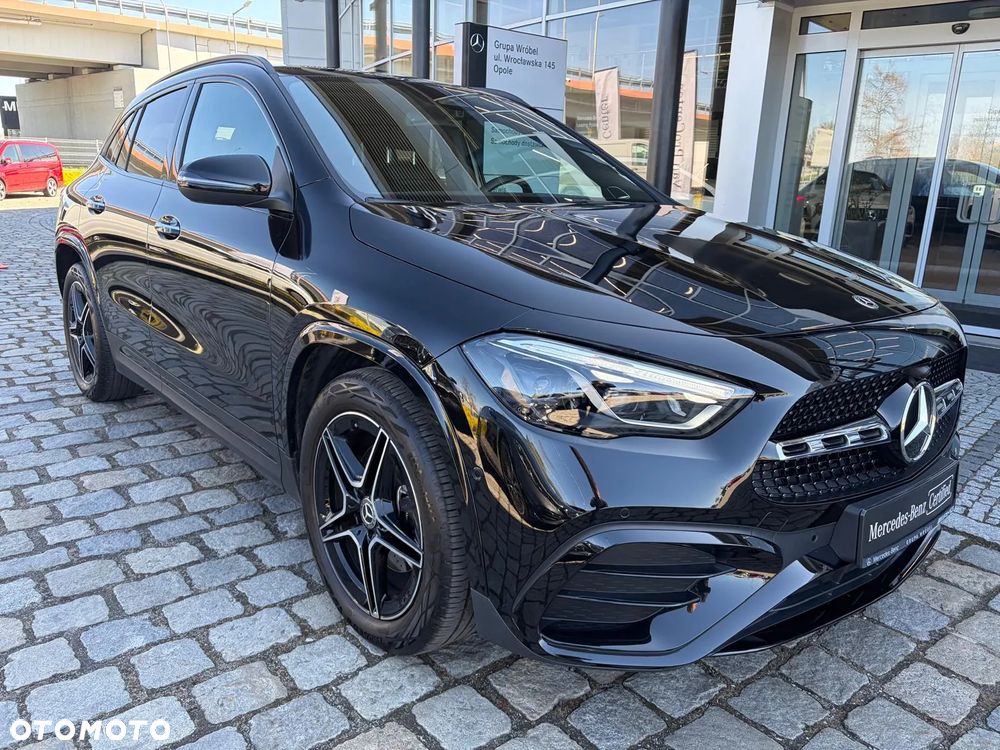 Mercedes-Benz GLA 200 mHEV AMG Line 7G-DCT - 1