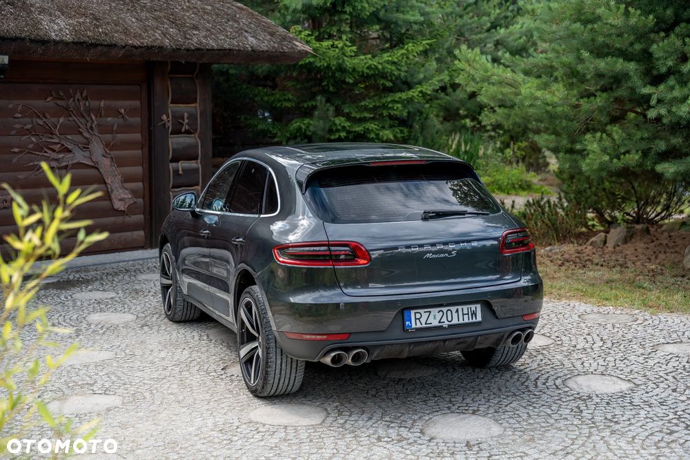 Porsche Macan - 3