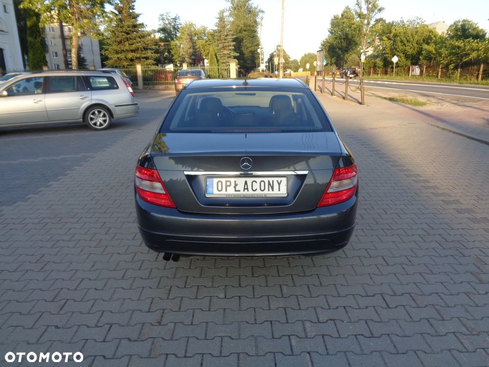 Mercedes-Benz Klasa C 180 Kompressor Automatik BlueEFFICIENCY Avantgarde - 11