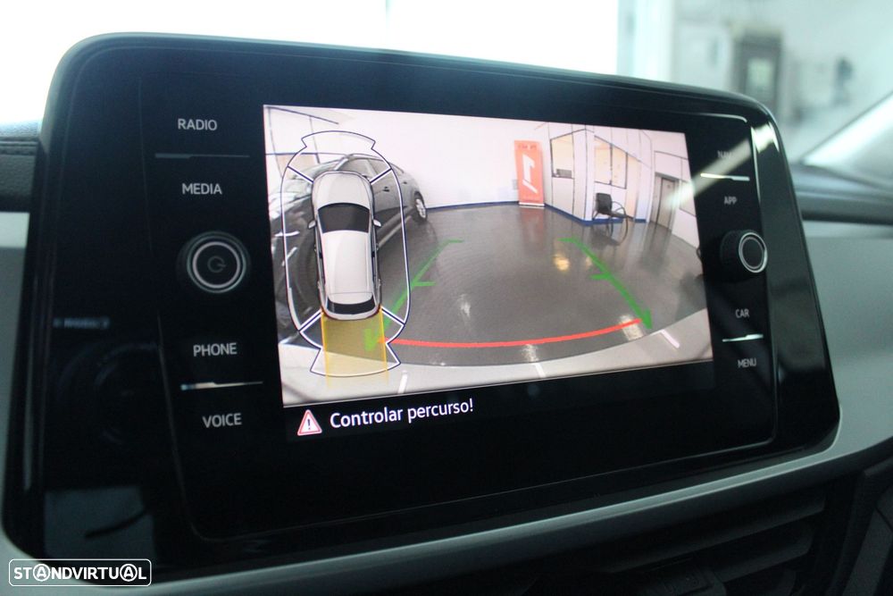VW T-Roc 1.0 TSI Urban - 17