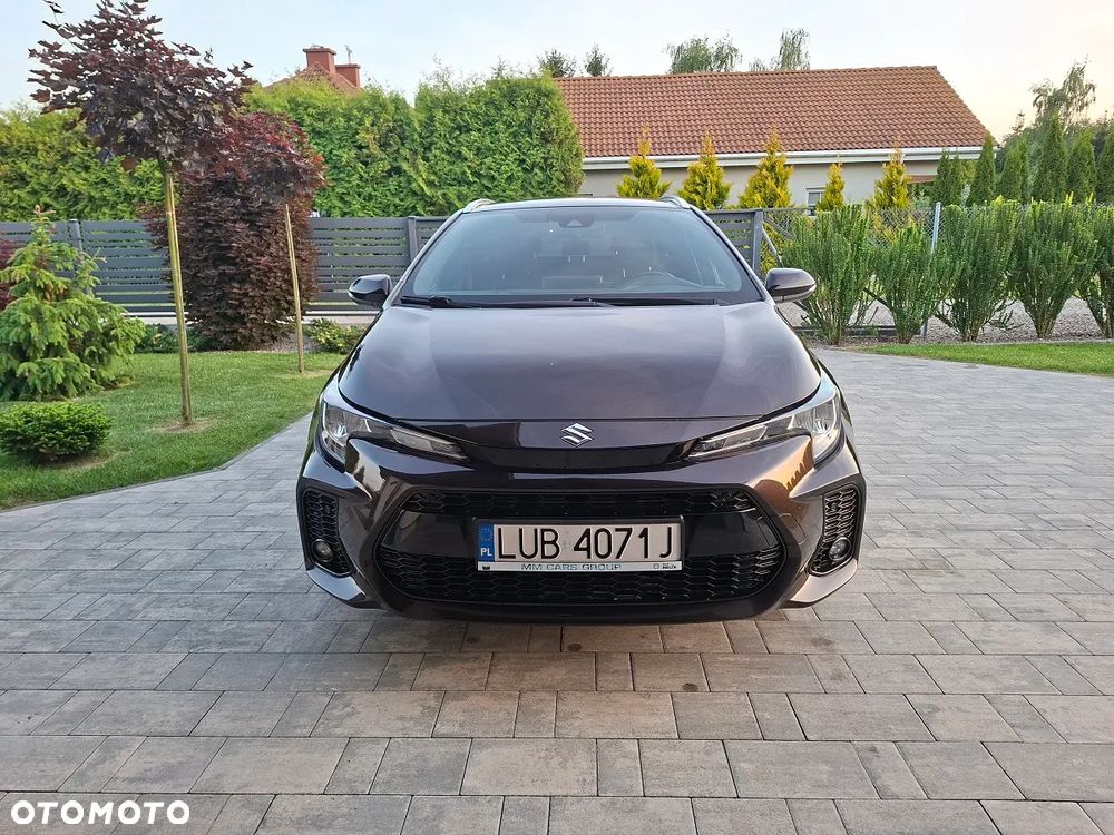 Suzuki Swace 1.8 Hybrid Premium Plus CVT - 8