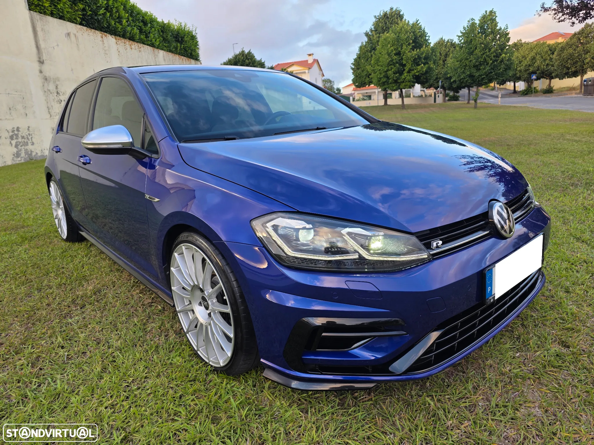 VW Golf 2.0 TSI R DSG - 41
