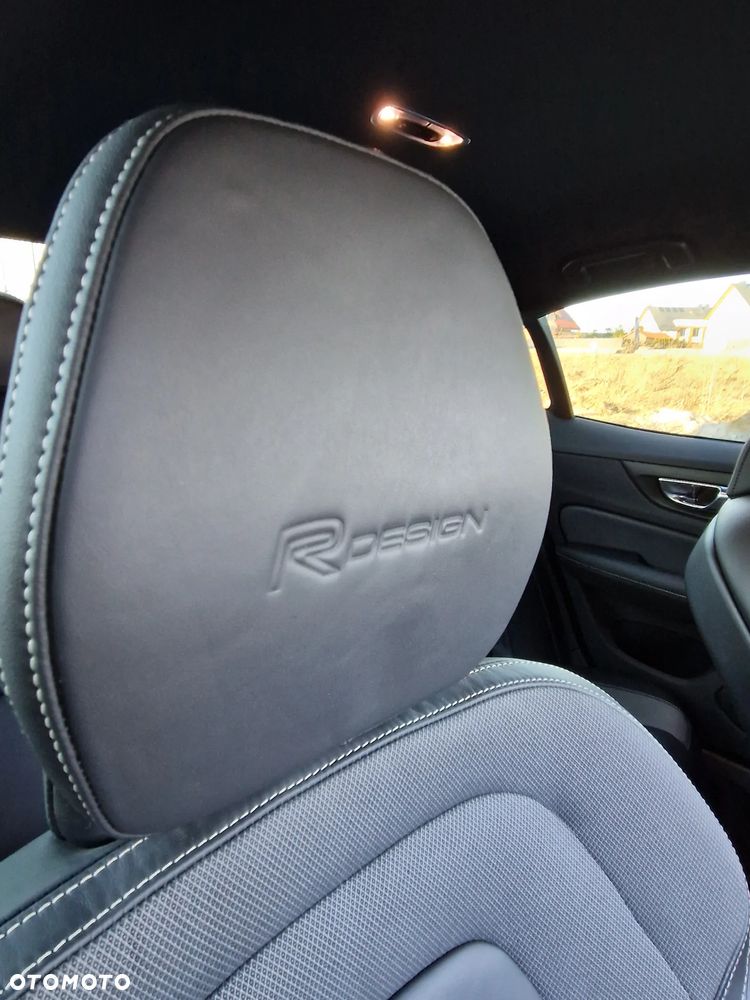 Volvo S60 B5 B Geartronic RDesign - 21