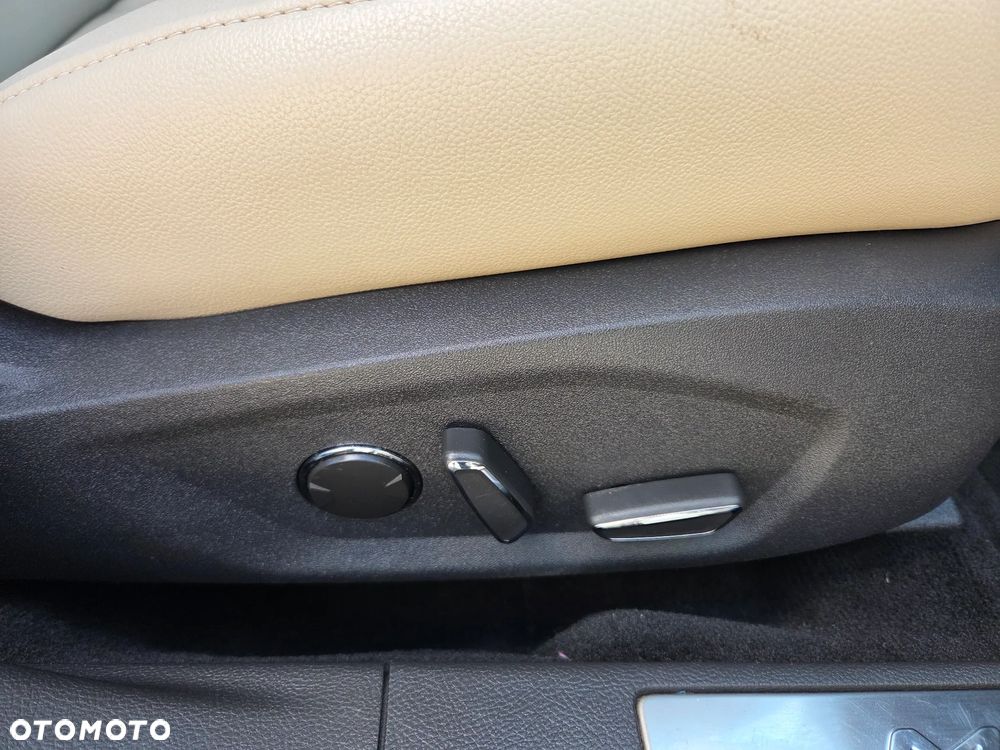 Ford Mondeo 2.0 TDCi STart-Stopp PowerShift-Aut Titanium - 25