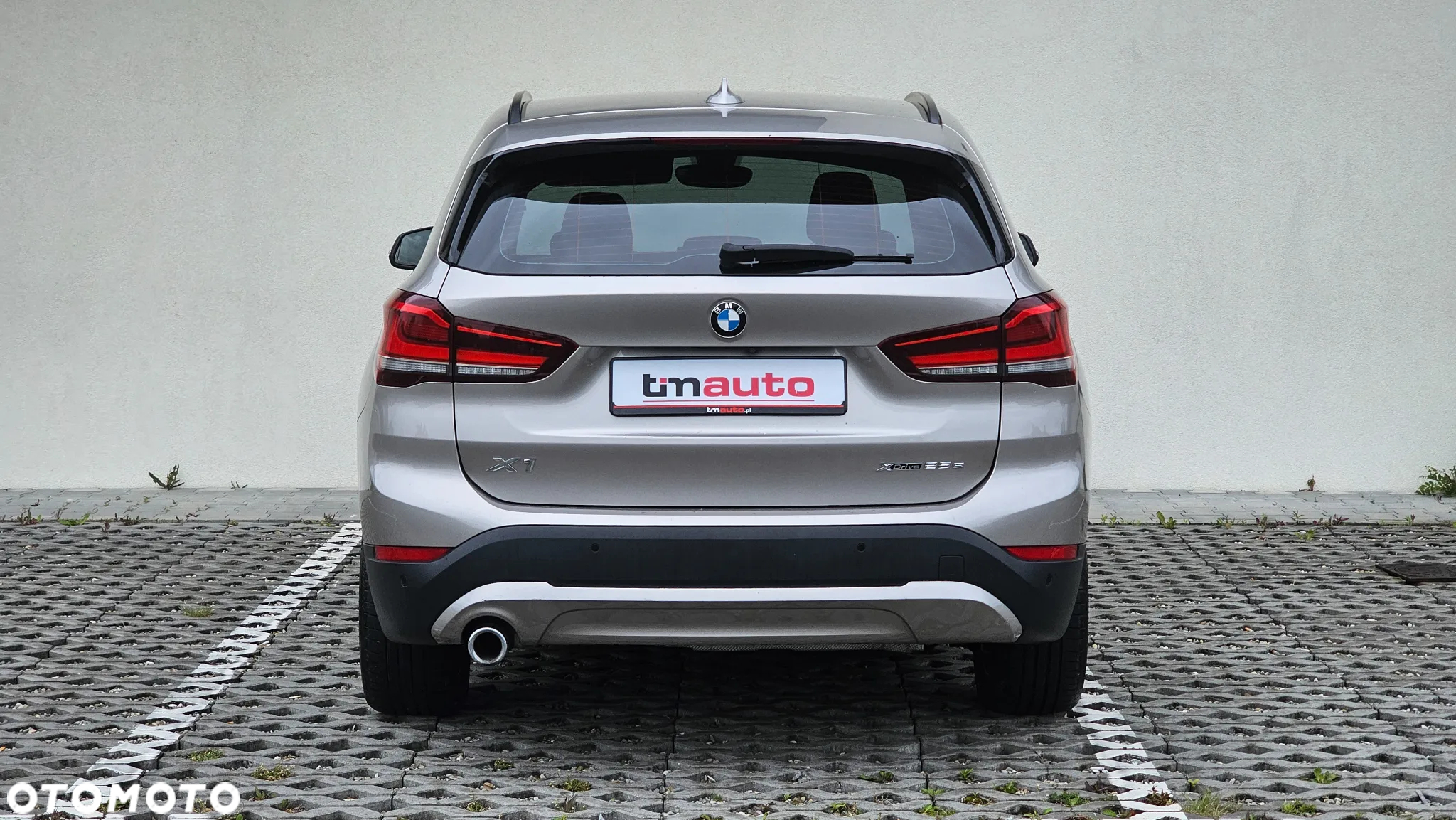 BMW X1 xDrive25e xLine - 6