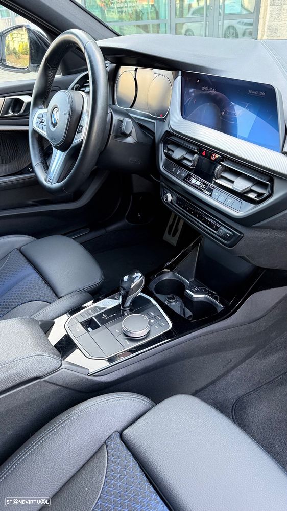 BMW 118 i Pack Desportivo M Auto - 38