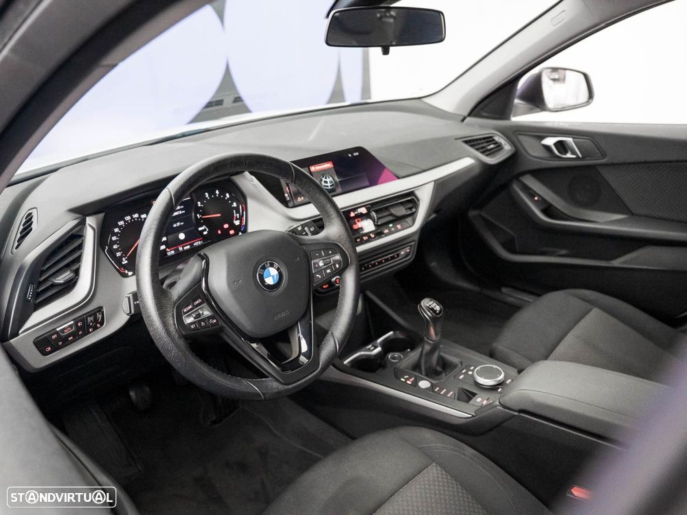 BMW 116 i Advantage - 12