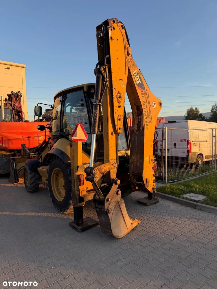 Caterpillar 432E Premier - 6