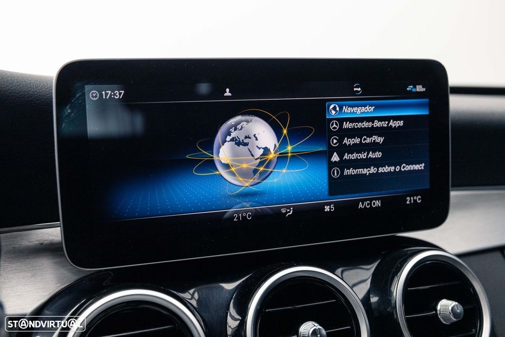 Mercedes-Benz C 300 e AMG Line - 29