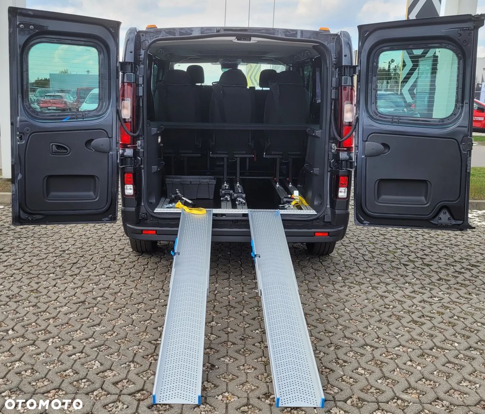 Renault Trafic - 9