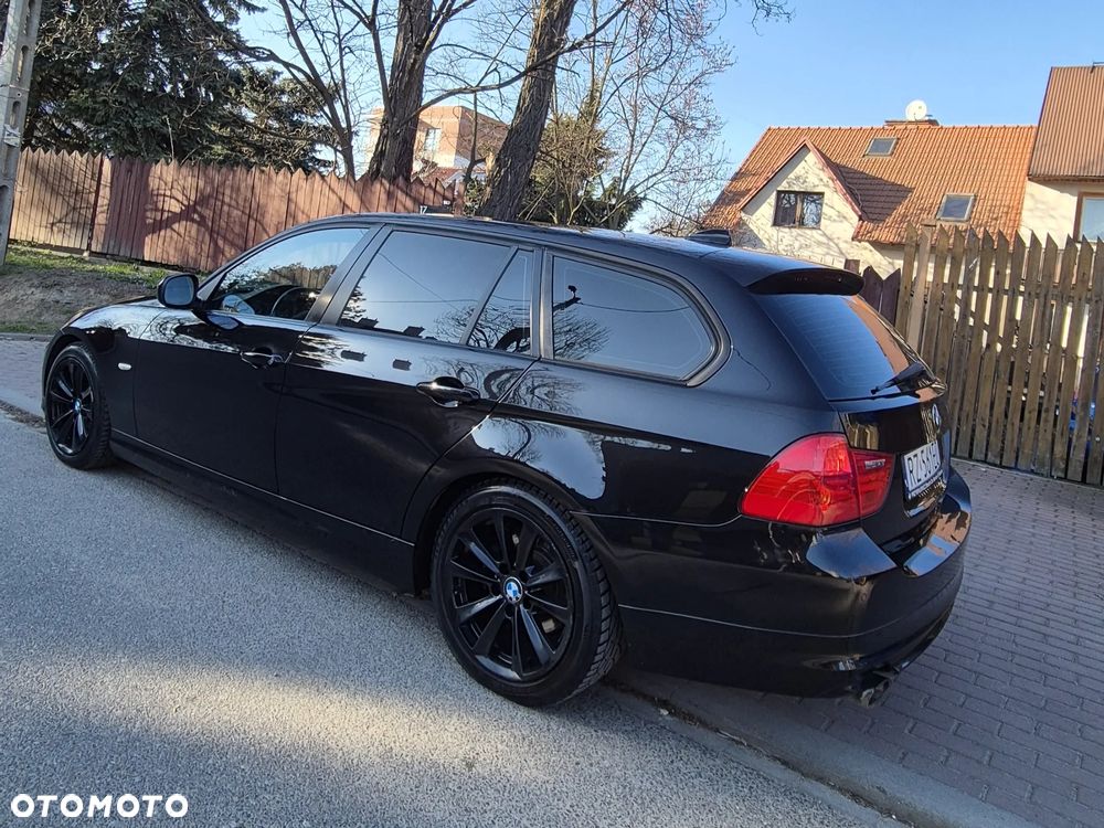 BMW Seria 3 320d Efficient Dynamics Edition - 5