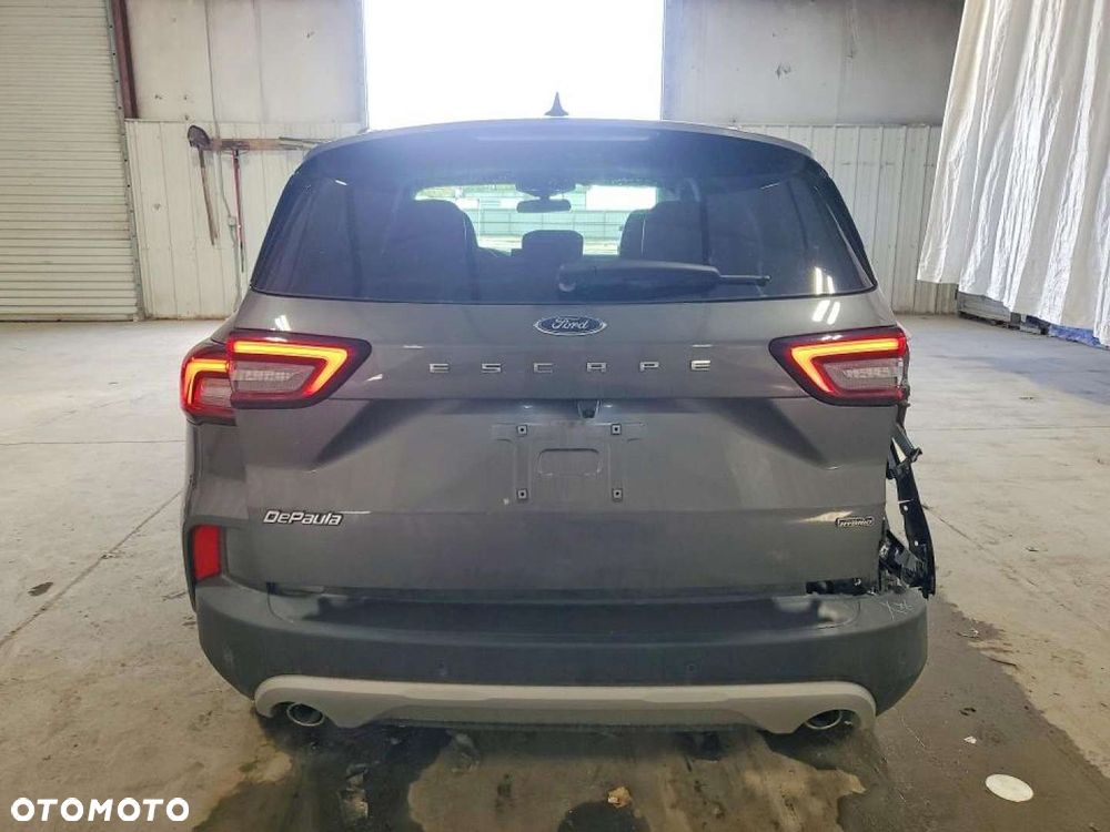 Ford Escape - 5