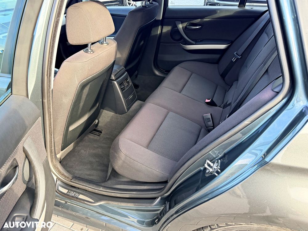 BMW Seria 3 318d DPF - 14