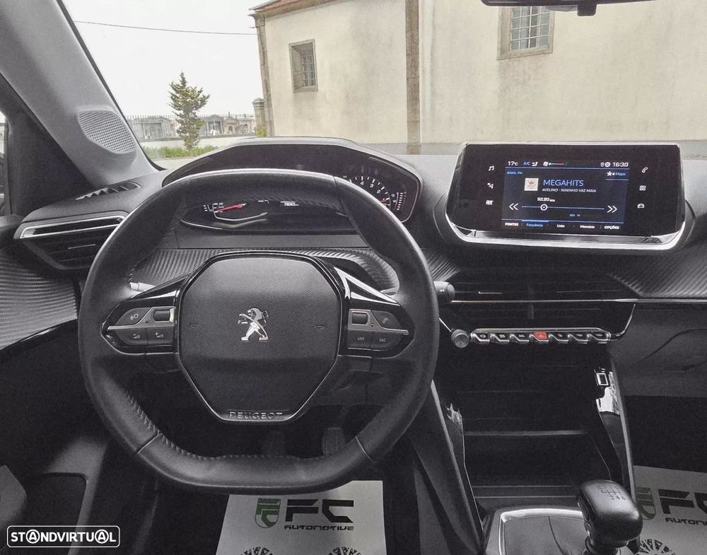 Peugeot 208 1.2 PureTech Active Pack - 9