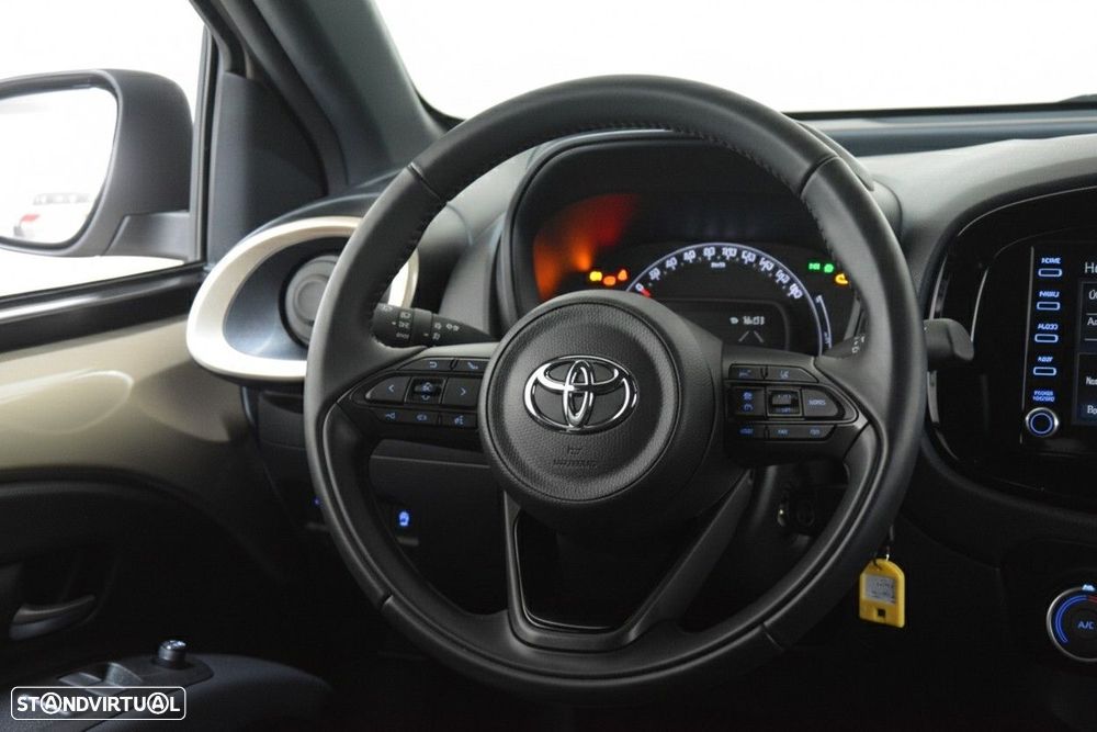 Toyota Aygo X 1.0 Pulse CVT - 18
