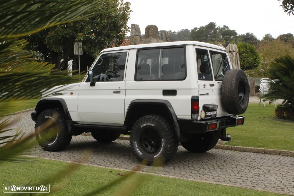 Toyota Land Cruiser 3.0 VX TD - 3