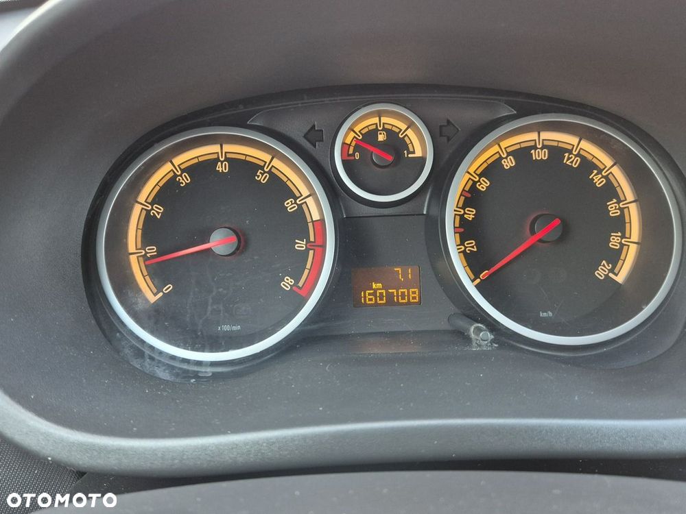 Opel Corsa 1.4 16V Color Edition - 15