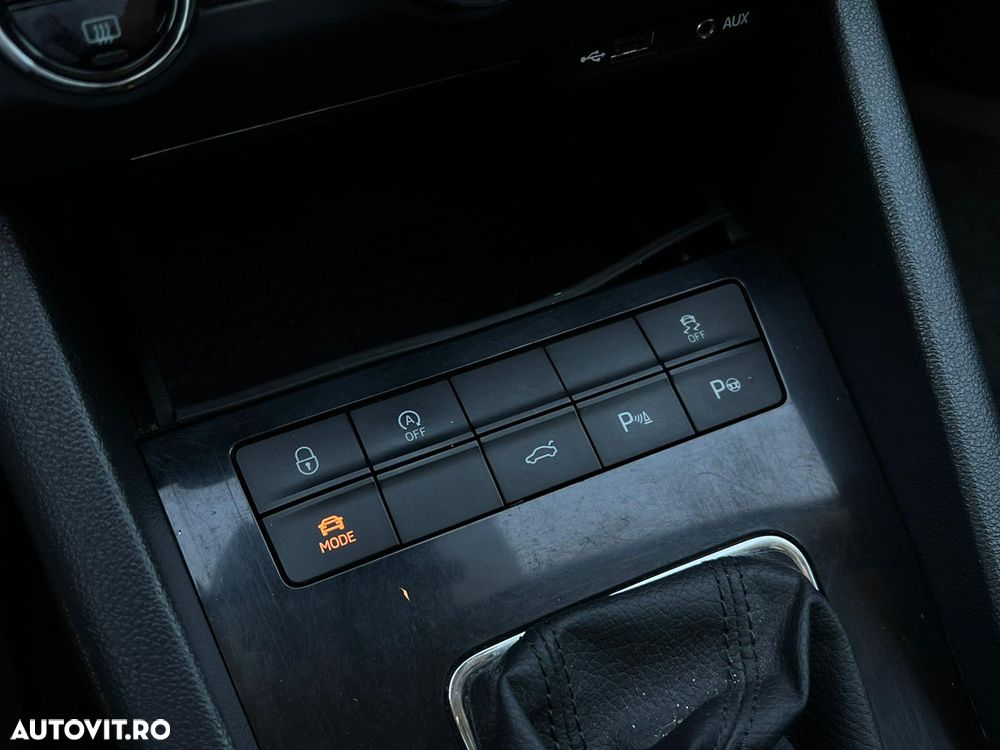 Skoda Octavia 2.0 TDI 4X4 DSG Style - 28