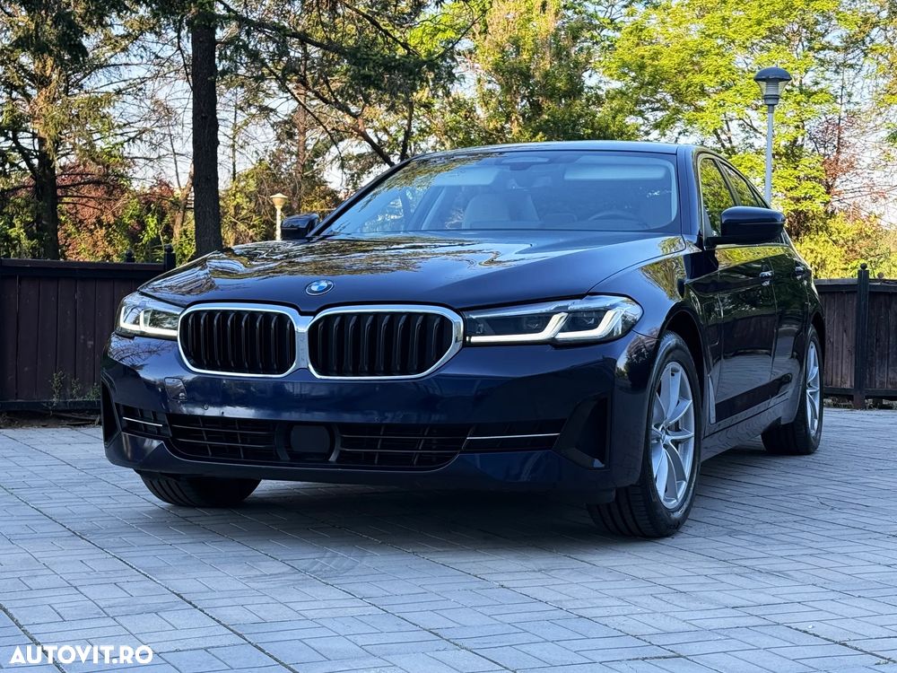 BMW Seria 5 530e Aut. Luxury Line - 1