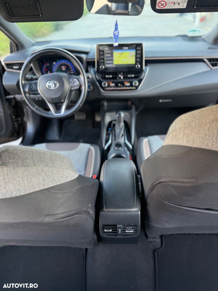 Toyota Corolla 2.0 Hybrid Touring Sports Trek - 9