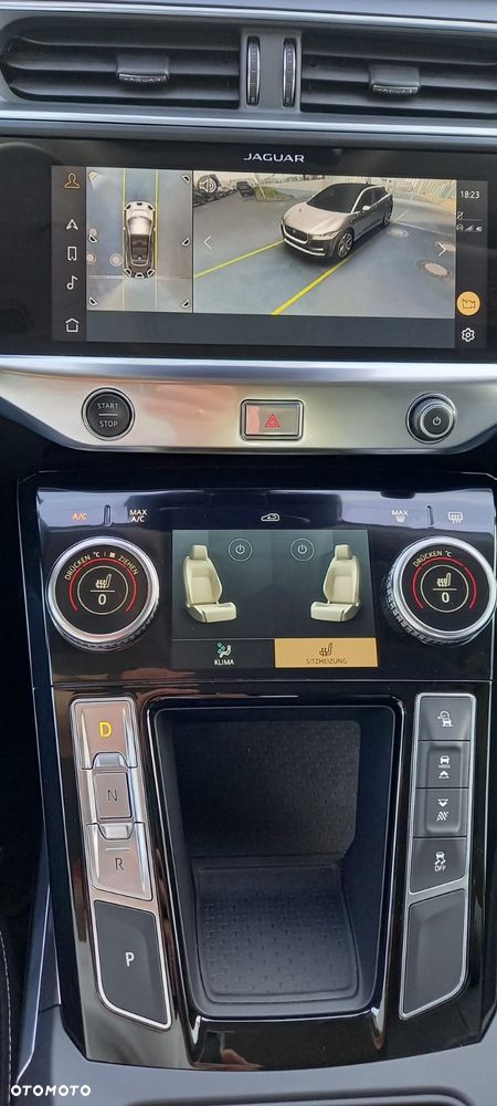 Jaguar I-Pace - 11