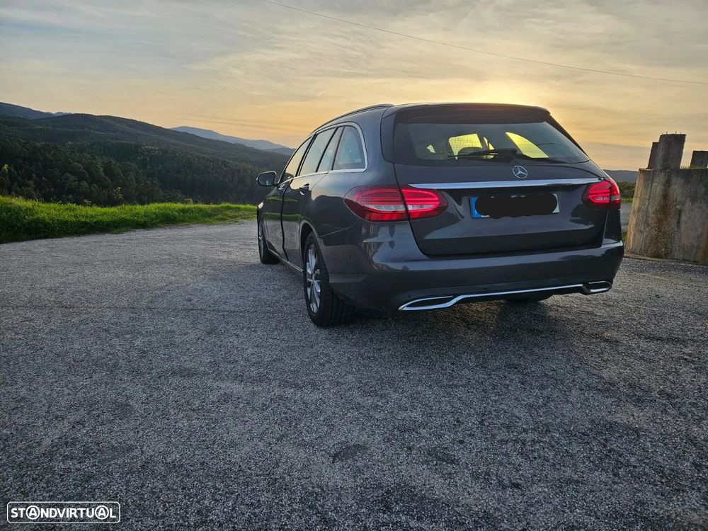 Mercedes-Benz C 220 - 6