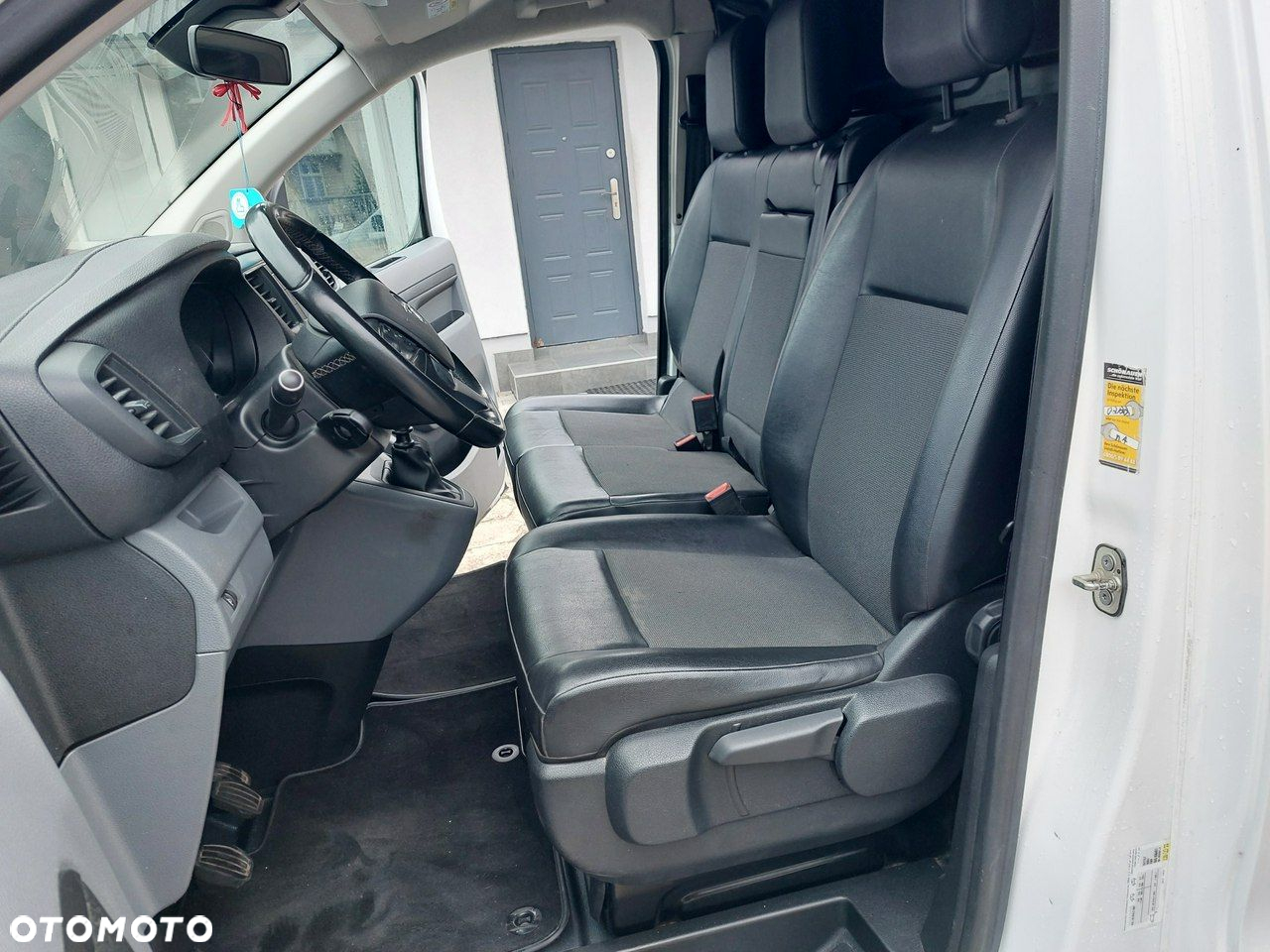 Opel Vivaro - 17