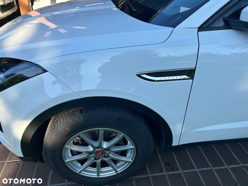 Jaguar E-Pace - 3