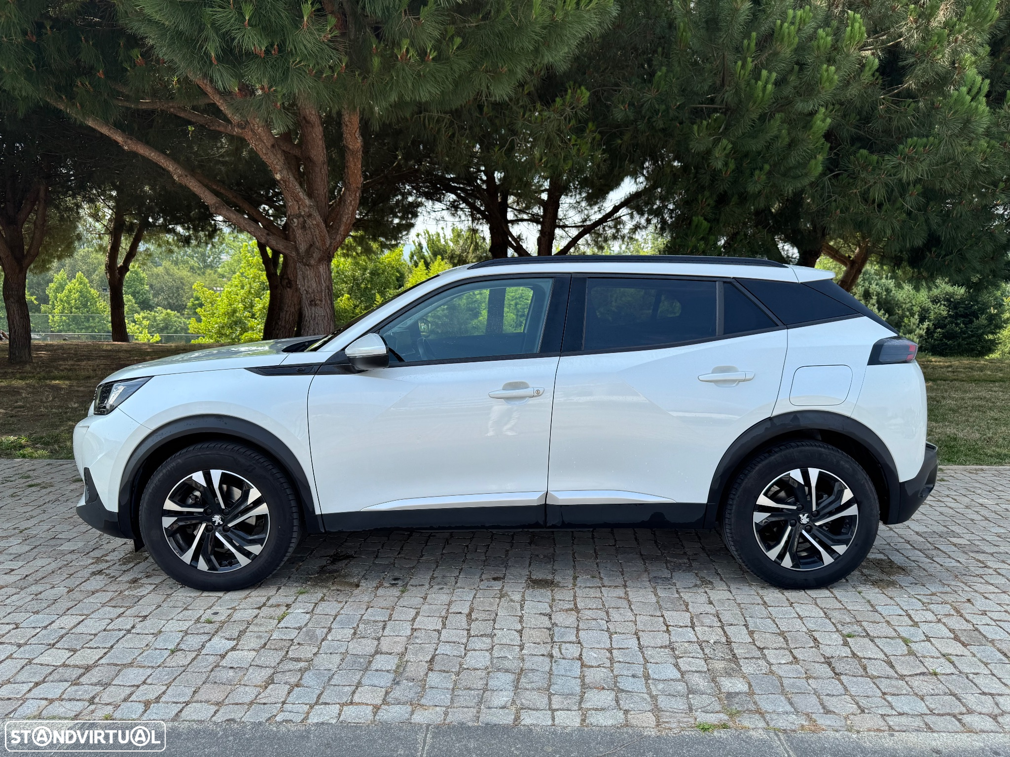 Peugeot e-2008 50 kWh Active Pack - 8