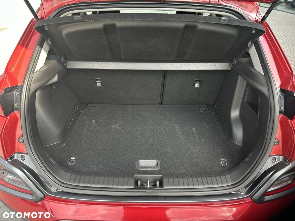 Hyundai Kona - 27