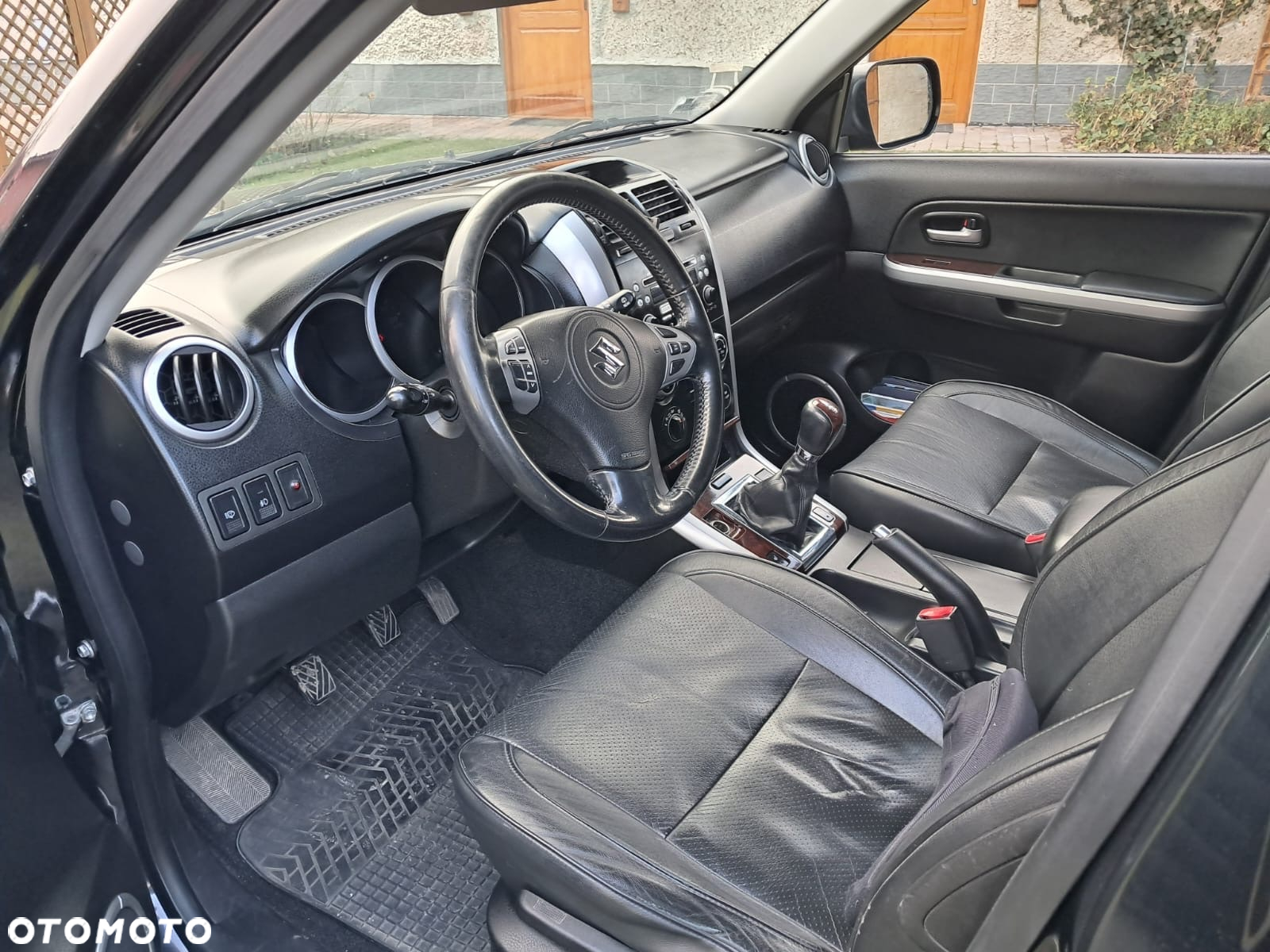 Suzuki Grand Vitara 2.0 De luxe - 7