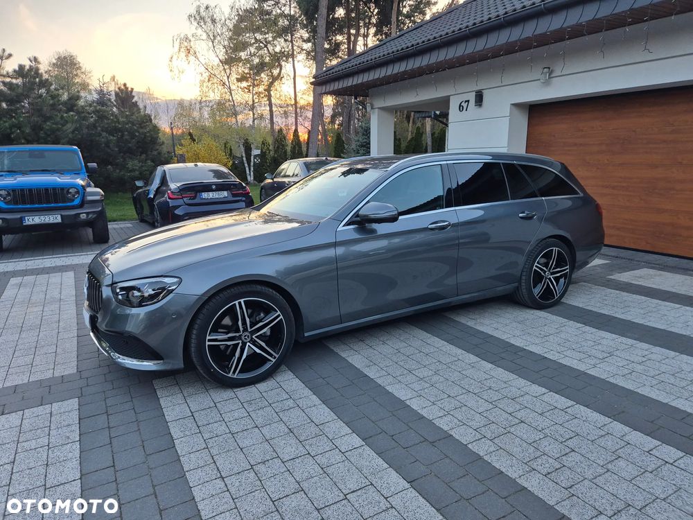 Mercedes-Benz Klasa E 220 d 4-Matic Exclusive - 12