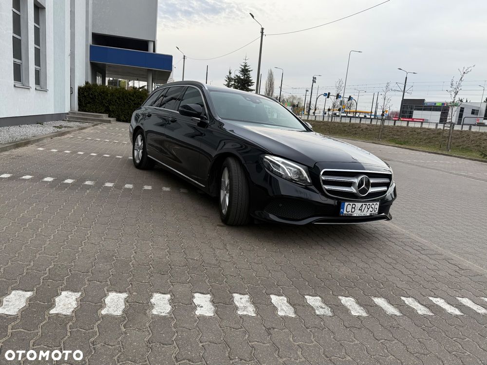 Mercedes-Benz Klasa E 220 d 9G-TRONIC Avantgarde - 3