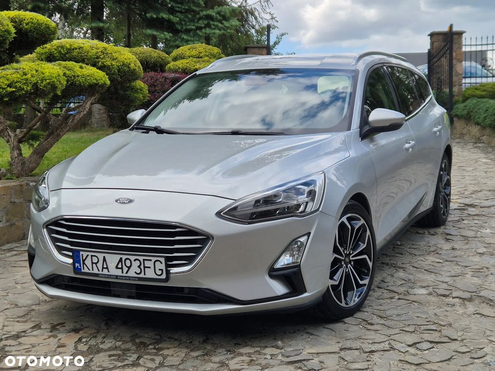 Ford Focus 1.5 EcoBlue Start-Stopp-System TITANIUM DESIGN - 1