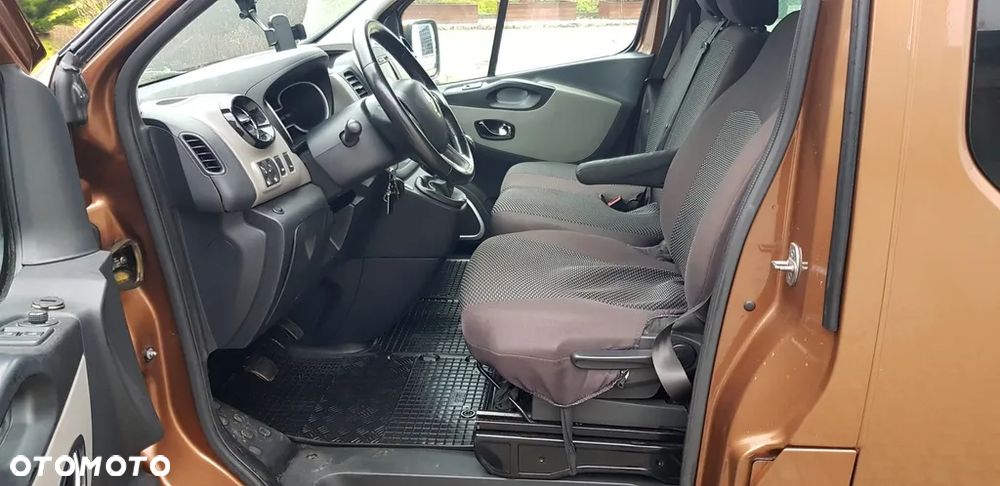 Renault Trafic - 10