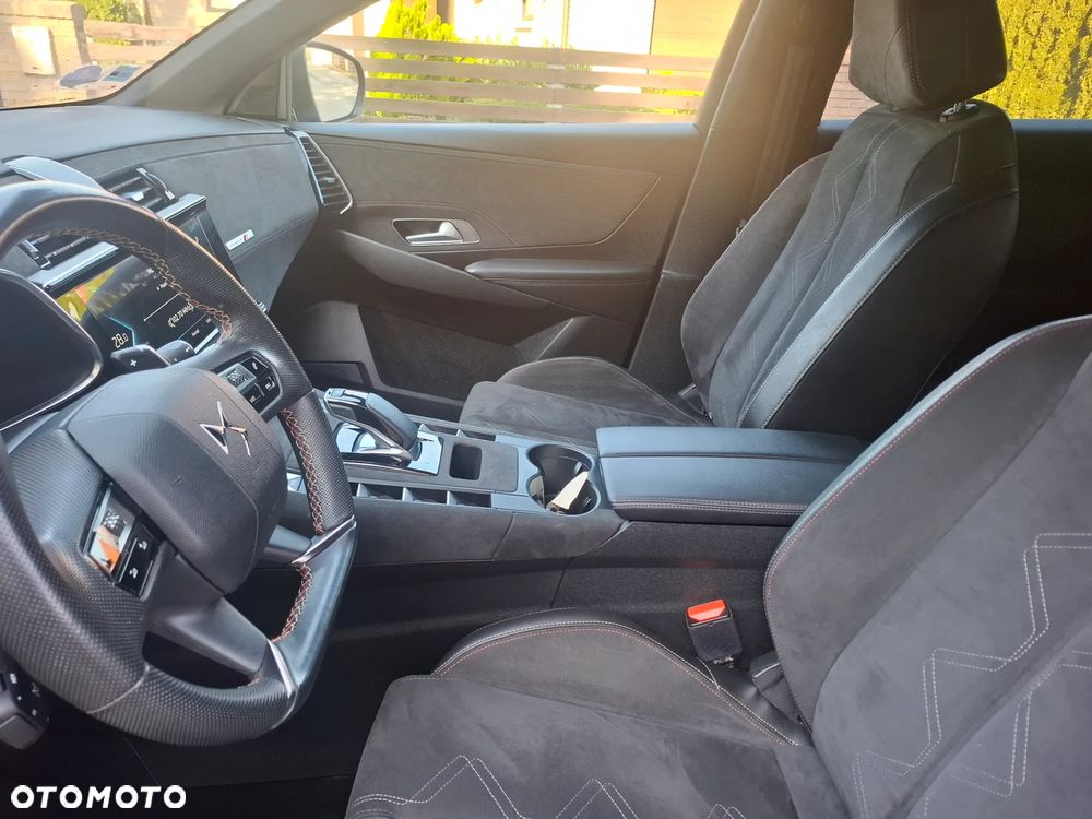 DS Automobiles DS 7 Crossback 1.6 E-Tense Performance Line + - 12